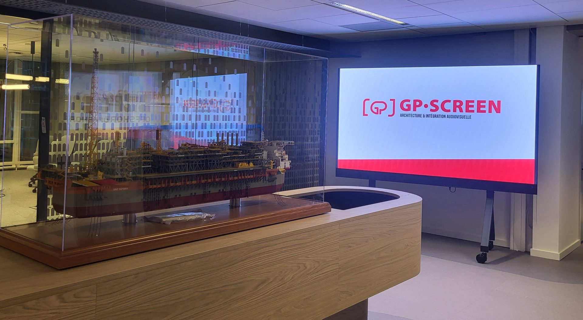 gp screen site led rott1
